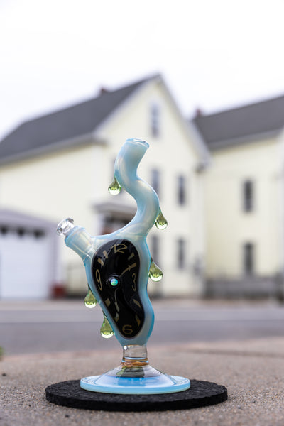 Scoby Glass “7:10 Clock Rig”