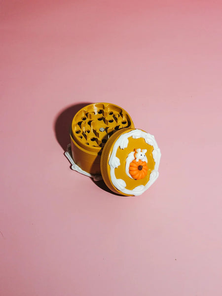 Fake Cakery - Pumpkin Bunny Cake Grinder (4 layer)