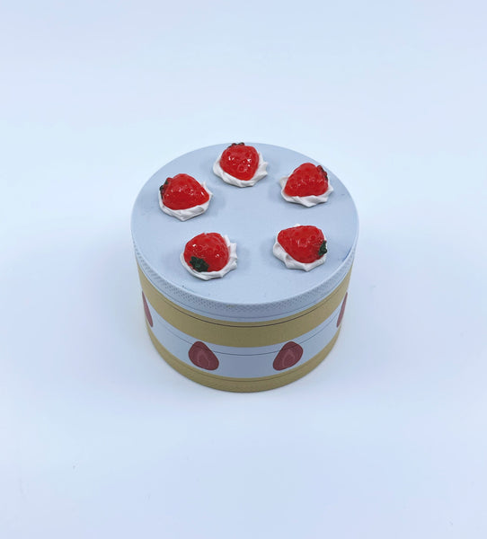 Fake Cakery Strawberry Shortcake Grinder (4 Layer)