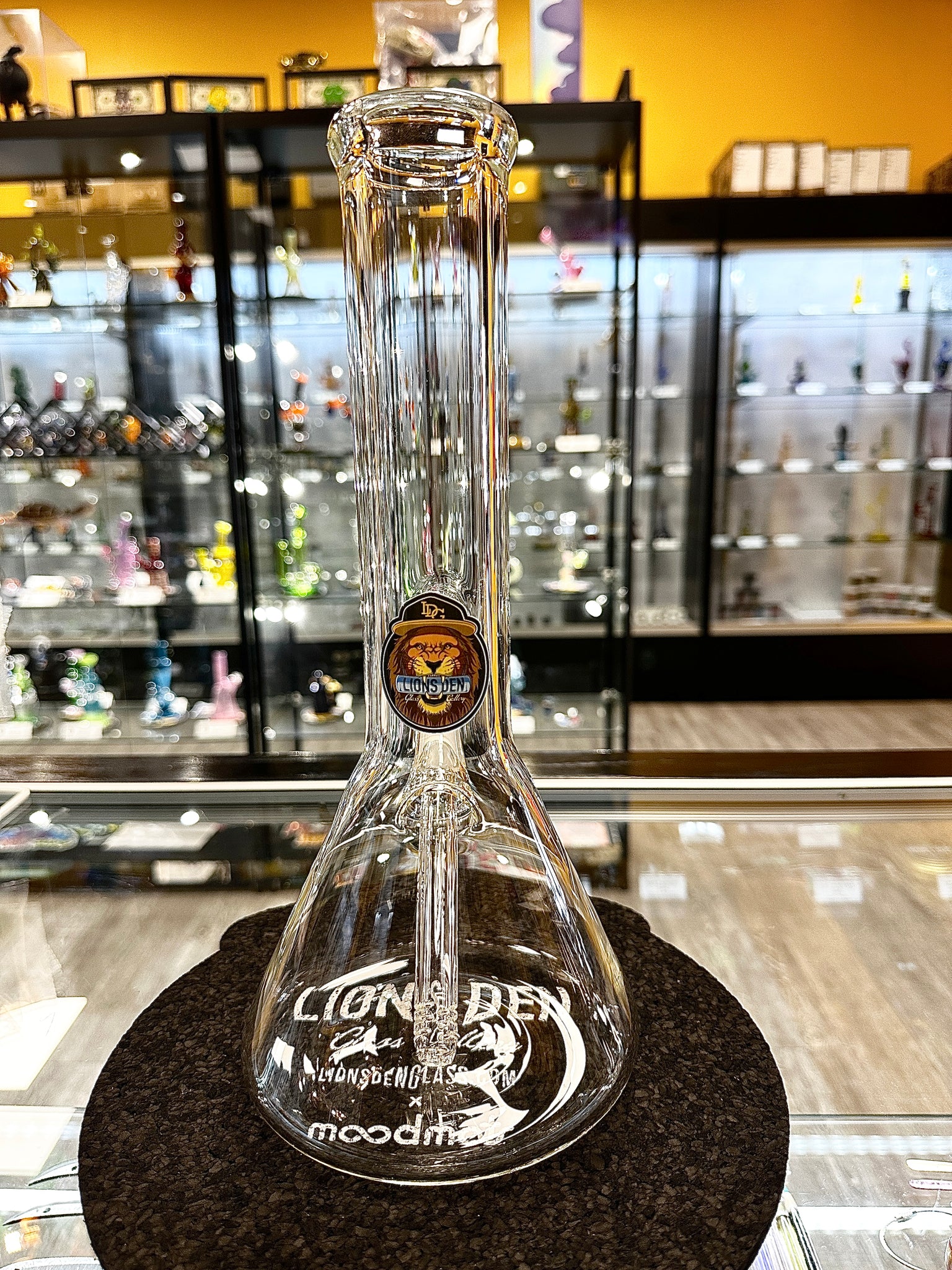 Lions Den Glass x Joe Itza Beaker