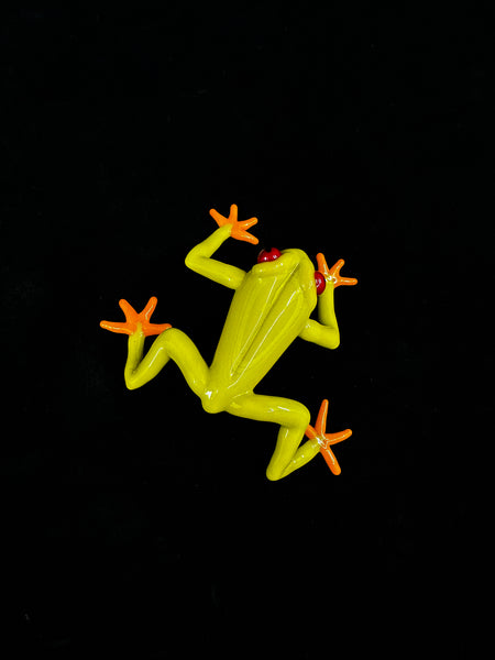 Sundstrom Glass - "Standing" Tree Frog