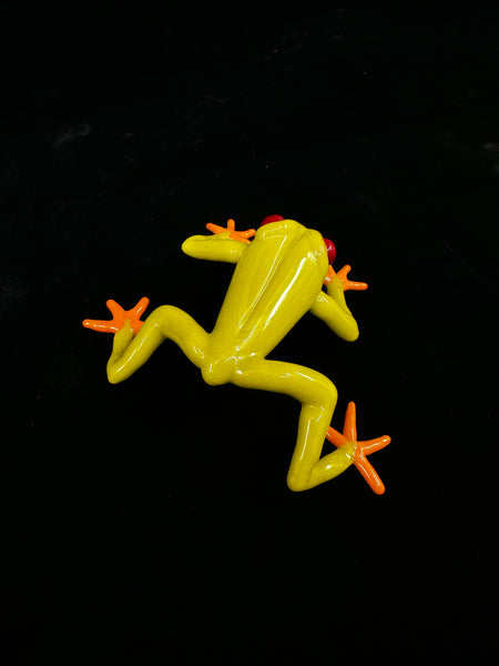 Sundstrom Glass - "Standing" Tree Frog